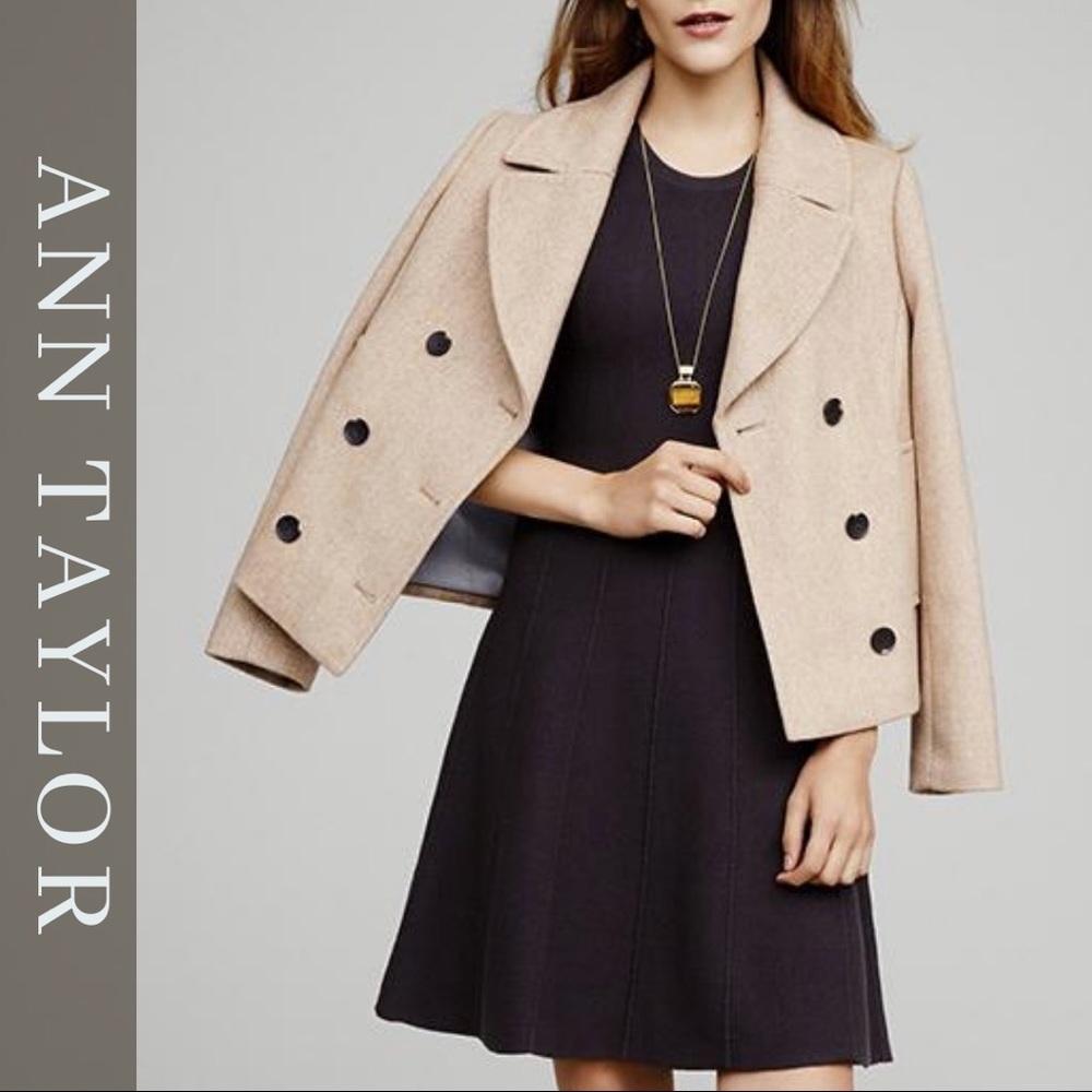 ✨NWoT🏷Ann Taylor: Double Breasted Cropped Wool Peacoat/Blazer